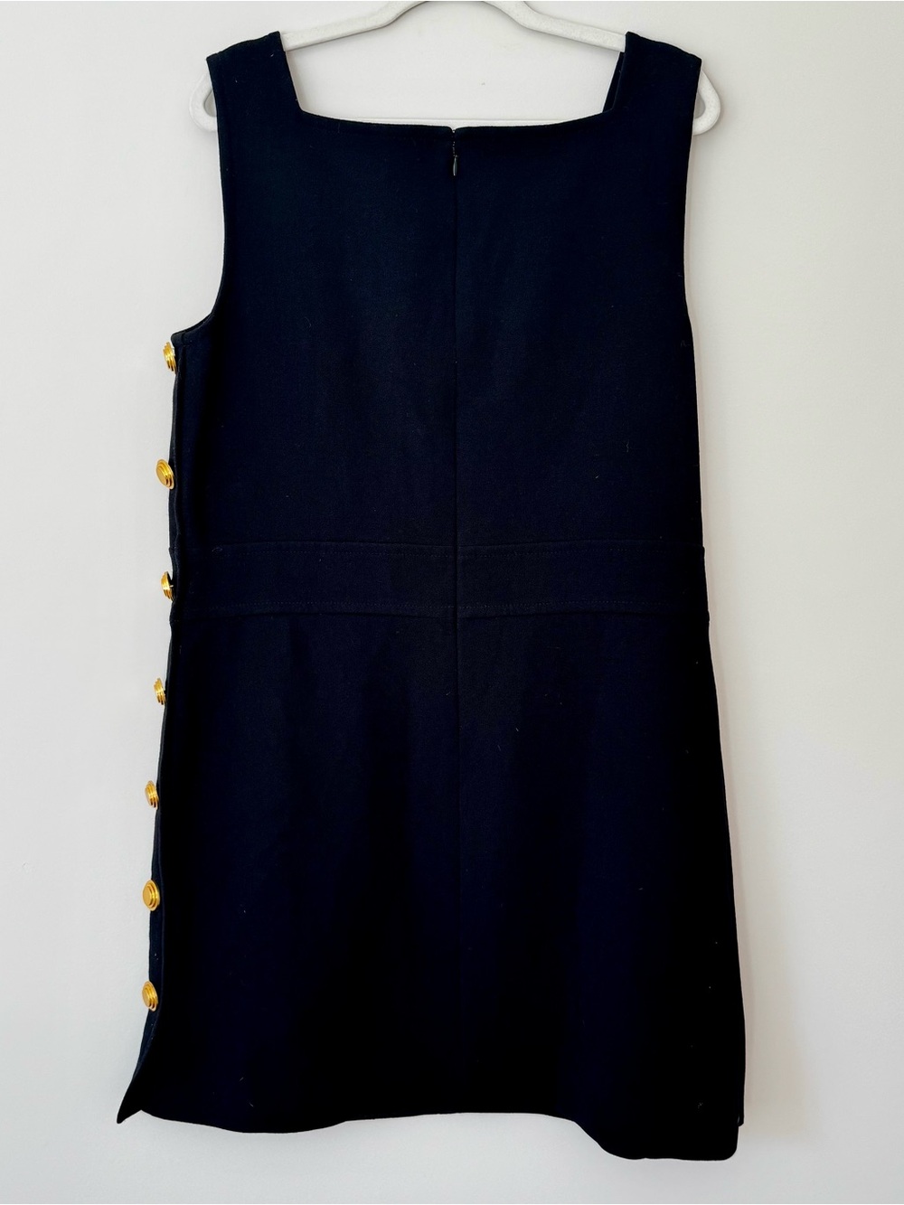 Tory Burch Millie Sleeveless Mini Shift Dress w/ Gold Buttons, Black – Size 14 - Picture 6 of 8